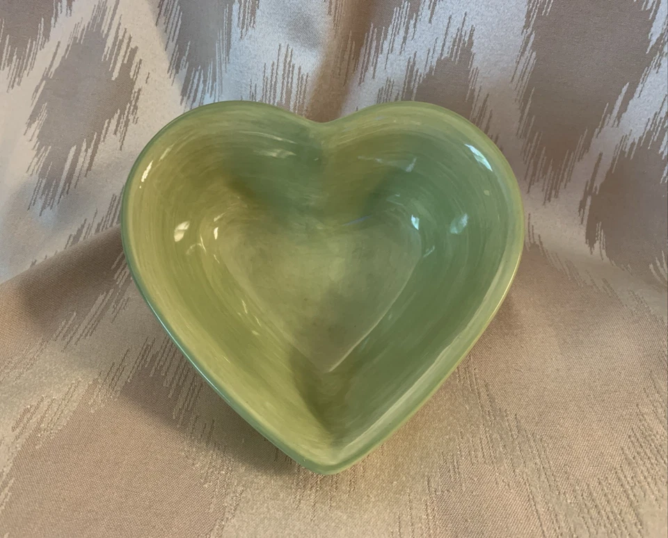 Редкая чаша в форме сердца Pfaltzgraff 'Pistoulet' 6,5 Вт от Jana Kolpen 2002 - Изображение 1 из 4