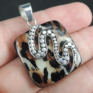 Colgante de plata de ley 925 con estampado de leopardo de resina diseño de serpiente hecho a mano joyería - Imagen 1 de 6