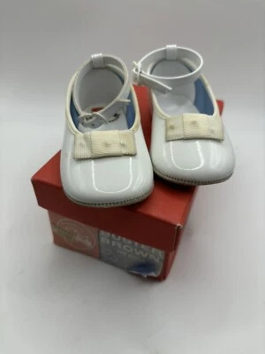 Zapatos de muñeca bebé vintage Buster marrón Mary Jane blancos talla 3 caja niño pequeño Foto 1 de 4