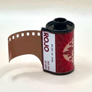 Rojo Redscale 35mm Film - Red-Hued Negatives, 20 Exposures, Experimental Color - Picture 1 of 10