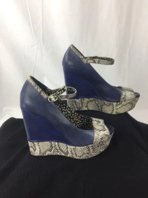 Jessica Simpson Piel de Serpiente Correa de Tobillo Cuñas Gris y Crema Talla 8B Foto 1 de 4