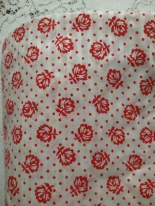 REMNANT VTG Lightweight Red & White Roses Leno Stripe?? Cotton Blend Fabric - Picture 1 of 7