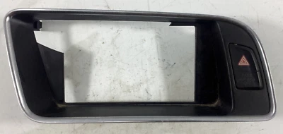 AUDI A5 2012-2016 TABLERO DELANTERO PANTALLA CENTRAL MONITOR BISEL CUBIERTA MOLDURA FABRICANTE DE EQUIPOS ORIGINALES. Foto 1 de 4