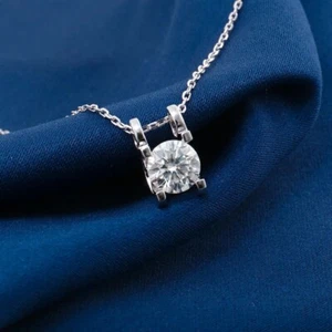 1.00 CT Round Cut EF VS/SI Lab Grown Diamond Women's Necklace 14K White Gold - Picture 1 of 6
