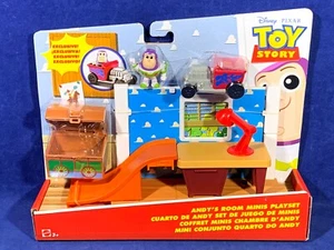New ANDY'S ROOM MINIS PLAYSET Buzz Lightyear TOY STORY Exclusive Vehicle FIGURE - Picture 1 of 9