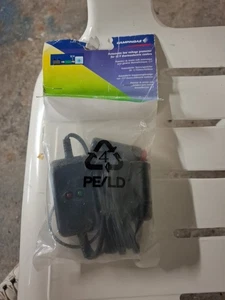 Stromumwandler 12V auf 220V - Bild 1 von 2