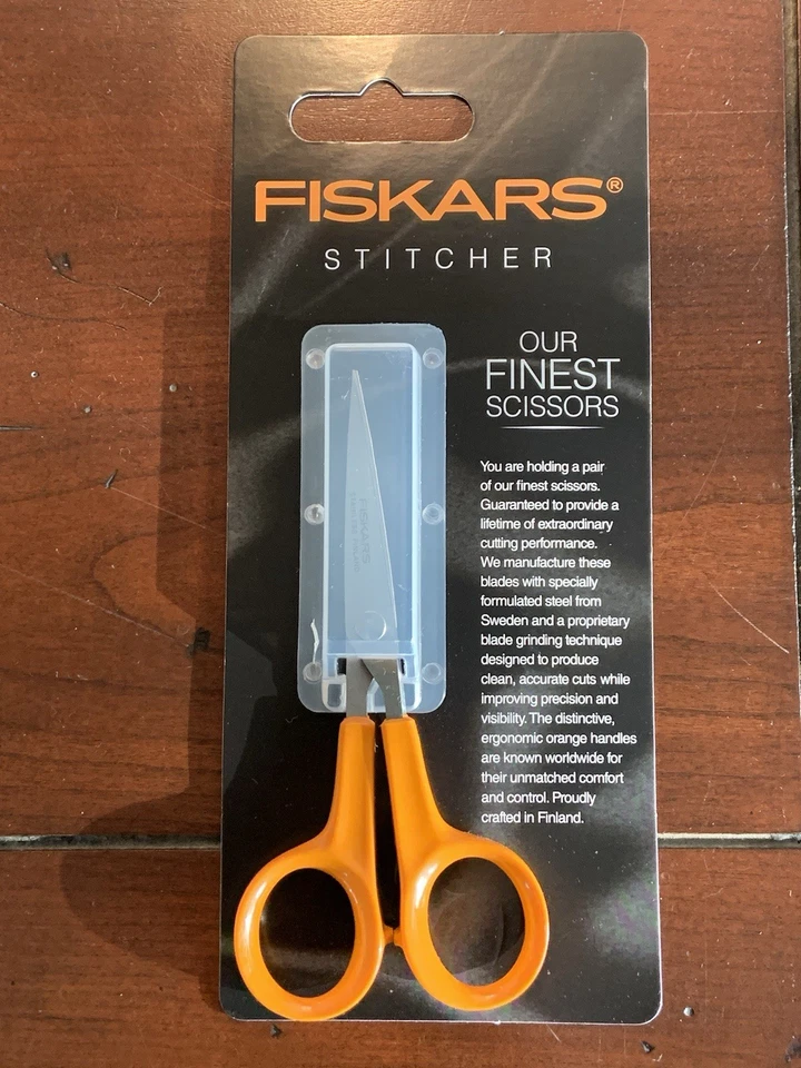 Fiskars 5435 Stitcher Scissors 5 Inches