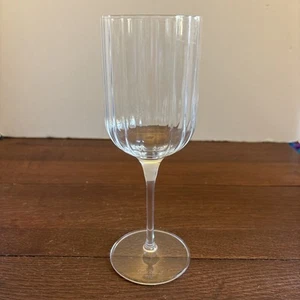 Luigi Bormioli Bach 9”  13.5 oz Red Wine Glasses , Clear, Replacement, Signed - Picture 1 of 9