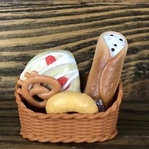 Lot Of Doll Accessories Food Items Bread Basket Pretzel Eclair - Picture 1 of 8