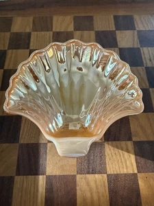 Vintage Anchor Hocking Fire King Peach Lustre Laurel Shell-Shaped Candy Dish - Picture 1 of 3