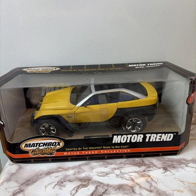 MATCHBOX Die Cast 1:18 JEEP Jeepster Concept Car with stand Vehicle Yellow 1999 - Image 1 of 4