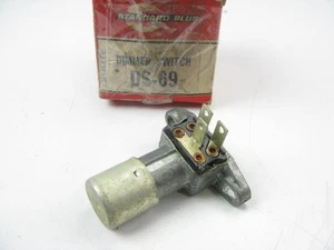 Standard DS-69 Headlamp Headlight Dimmer Switch For 1961-1962 GMC Truck - Picture 1 of 3