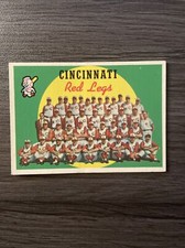 1959 Topps Set-Break #111 Cincinnati Redlegs Team Card Crease Free