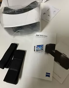 ๐งท Zeiss VR ONE Plus Headset White ๐ As Shown - Picture 1 of 3