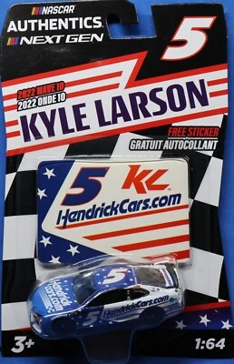 NASCAR Authentics 2022 Wave 10 Kyle Larson HendrickCars.com w/free sticker - Image 1 of 2