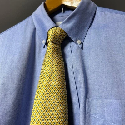 Corbata Bvlgari, geométrica, amarilla Foto 1 de 4