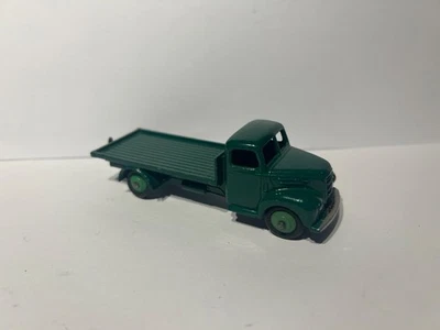 Dinky Toys 422 Fordson Flat Bed Truck, Repint, Vintage, Rare. - Image 1 of 4