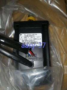1 Stück Yaskawa SGM-02B312 Servomotor SGM02B312 Neu im Karton Expressversand/ - Bild 1 von 2