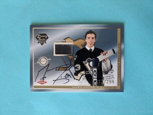 2003-04 Pacific. Luxury Suite. Marc-Andre Fleury,  Puck and Auto rc. #072/299.