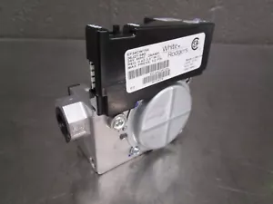New White-Rodgers 36J27-580 Furnace Gas Valve EF34CW154 - Picture 1 of 4