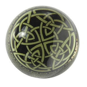 Celtic Paperweight In presentation box 7.5 cm diameter Black & Gold M22 - Picture 1 of 3