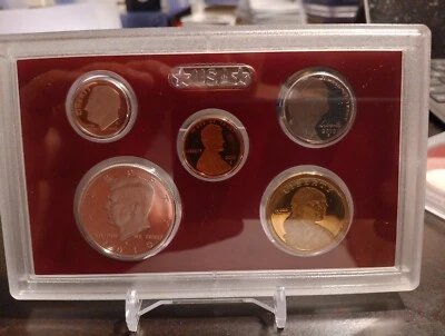 2010 United States Mint 14 Coin Silver Proof Set With OGP And COA  - Image 1 of 4