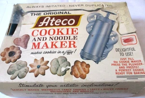 Vintage The Original Ateco cookie and noodle maker in box COMPLETE - Picture 1 of 3