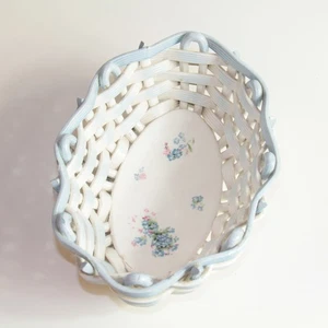 Antigua porcelana calada pan y pasteles "cesta de mimbre" Max Roesler Alemania - Imagen 1 de 7