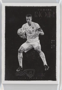 2016-17 Panini Noir Bianco e Nero /75 Robin van Persie #61 - Foto 1 di 3