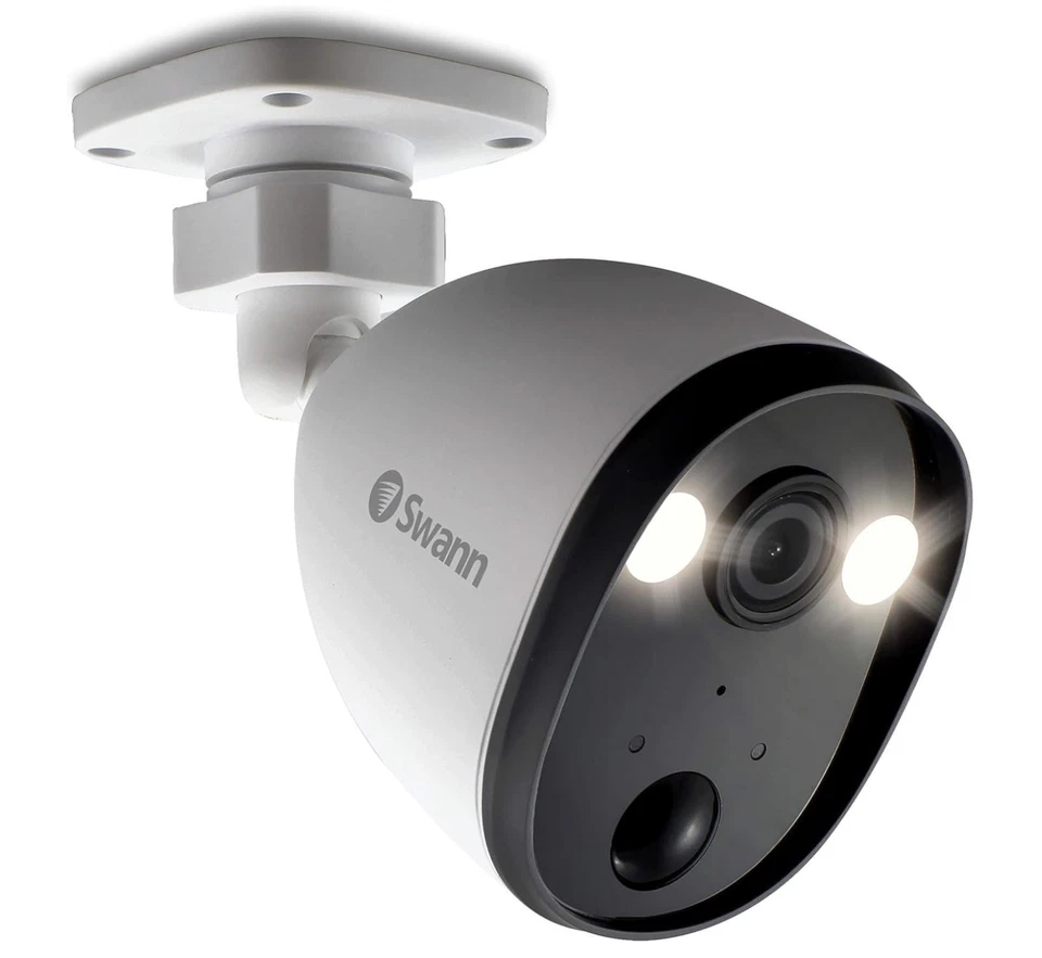 Swann SWIFI-SPOTCAM 1080p Foco Exterior Inalámbrico Cámara de Seguridad - Blanco Foto 1 de 4