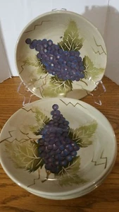 Tabletops Unlimited Gallery CABERNET Salad Plate (s) Smooth Rim Grapes - Bild 1 von 3