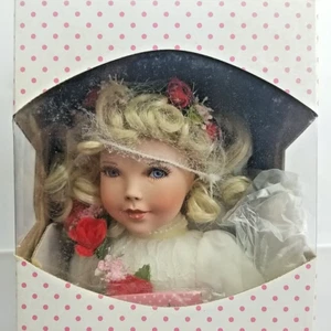 Paradise Galleries Treasury Collection 14" Porcelana Ángel del Amor Muñeca Caja Abierta - Imagen 1 de 11