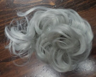 Moño de pelo cola de caballo crujiente banda elástica ondulada desordenada extensión peinado moño Foto 1 de 2