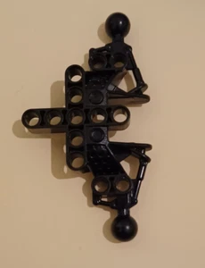 LEGO Bionicle Part 53545 Toa Inika Torso w/ 2 Ball Joint Black hero figure - Picture 1 of 2