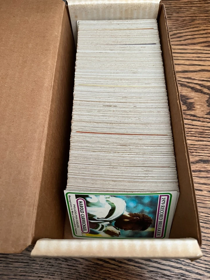 1980 Topps Football Commons, Rookies, Stars - Complete your set - #1 - #347 - Image 1 of 1