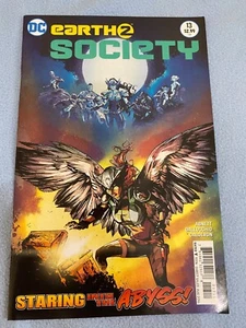 Earth 2: Society Vol 1 #13 (2016, DC) VERY FINE - Picture 1 of 2
