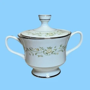 Sango China Debutant Sugar Bowl & lid Set Japan 3688 beige Rose Silver lined vtg - Picture 1 of 11