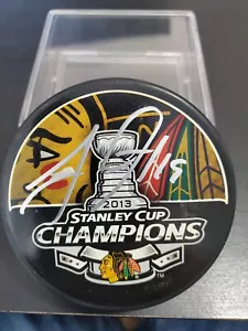 Jonathan Toews Signed 2013 Stanley Cup Puck - Picture 1 of 2