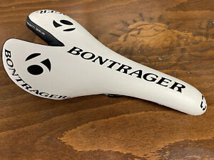 Bontrager Team Issue Bike Saddle White, Ti Rails