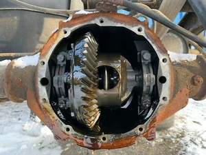 99-05 Chevy Silverado GMC Sierra 1500 REAR AXLE DIFFERENTIAL 10 Bolt 6 Lug 3.42 - Picture 1 of 12