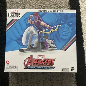 Hasbro Marvel Legends Series Hawkeye with Sky-Cycle Action Figure - Picture 1 of 2