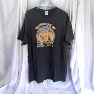 LA Lakers XL Black Short Sleeve T-Shirt. NEW - Picture 1 of 3