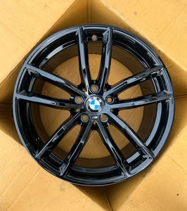 Original BMW 5er G30 G31 18 Zoll Doppelspeiche M662 Alufelge 8093916 9,0J ET44 - Bild 1 von 6