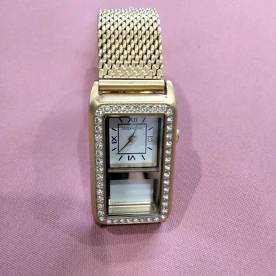 Reloj medallón ORIGAMI OWL TRUST STORYTELLER tono dorado s/s con pulsera de malla dorada Foto 1 de 4