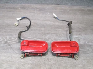 86-88 MAZDA RX7 FC3S SET OF 2 LEFT & RIGHT EXTERIOR DOOR HANDLE RED W LOCK OEM - Picture 1 of 15