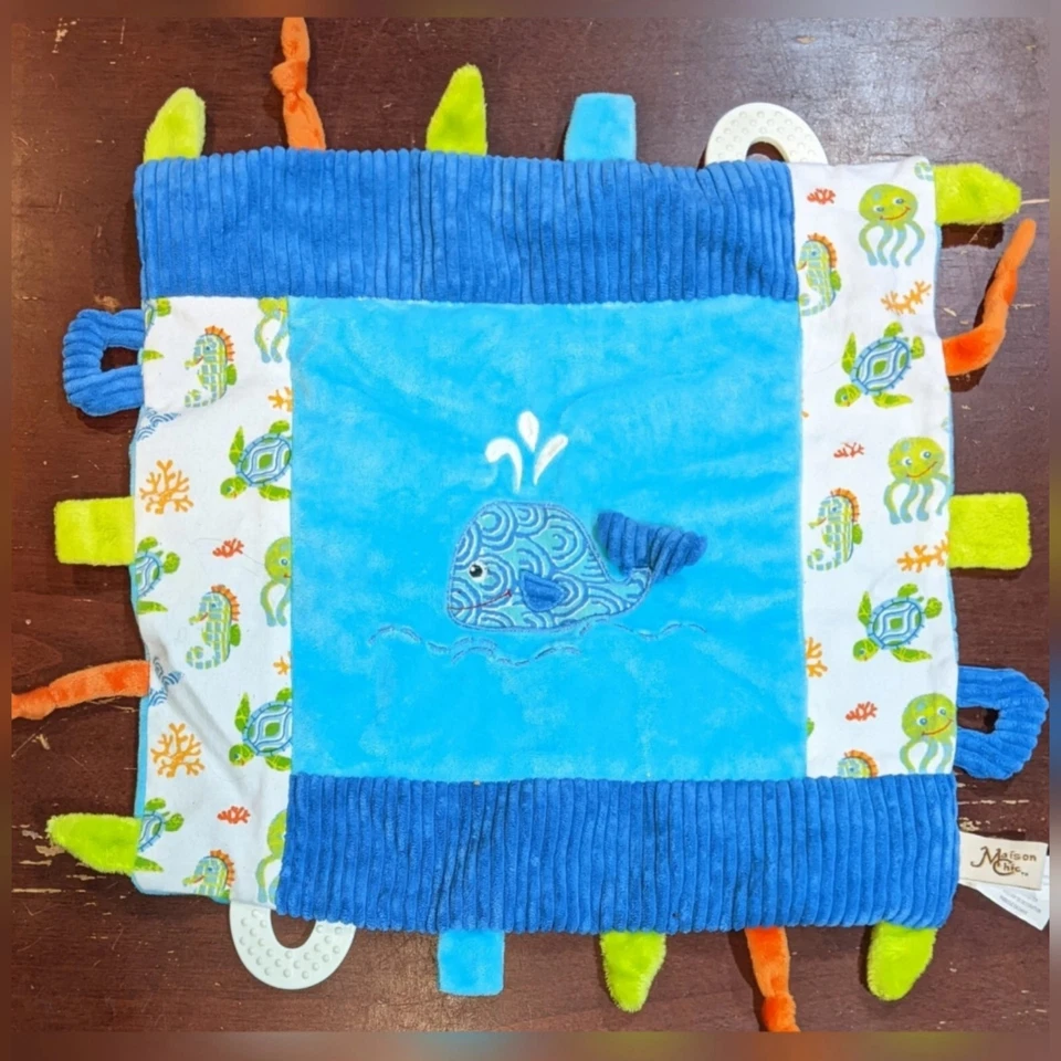 Manta Maison Chic Azul Ballena Lovey Mordedor Pana Táctil Blankey Foto 1 de 1