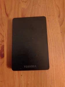 Toshiba Canvio Ready 1 TB 2,5" Festplatte - Schwarz (HDTP310EK3AA) - Bild 1 von 4