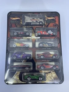 Mattel Hot Wheels X Decades 1900 - 2000 Set Neu In Box Kunststoff Versiegelt. - Bild 1 von 3