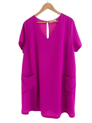 Vestido túnica brilhante fúcsia gola V com bolsos tamanho 2X 18 20 plus size verão - Imagem 1 de 4