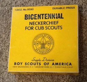 NECKERCHIEF  box of 12 / BICENTENNIAL for CUB SCOUTS - Boy Scout BSA A121/T-13 - Picture 1 of 3